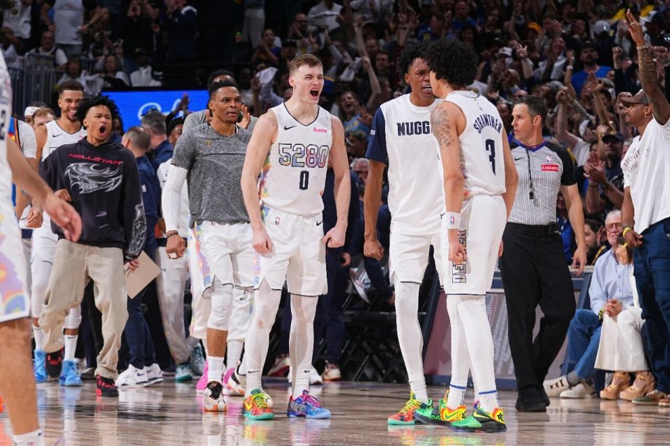 助攻, 最终被老鹰